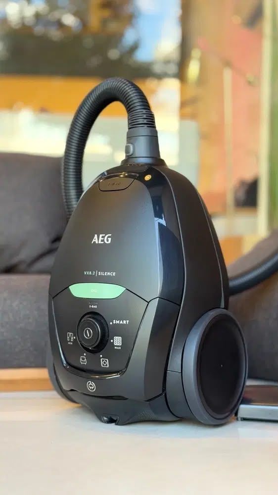 جاروبرقی AEG مدل VX82-1-ÖKO اورجینال